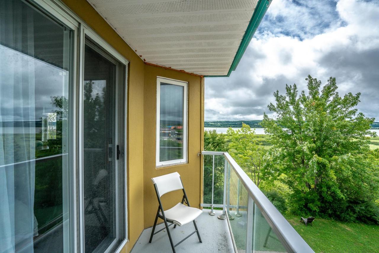Quality Suites Sainte-Anne-de-Beaupré Exterior foto