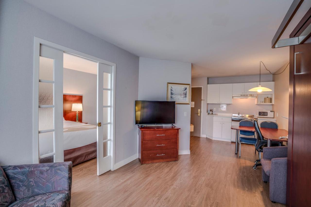 Quality Suites Sainte-Anne-de-Beaupré Exterior foto