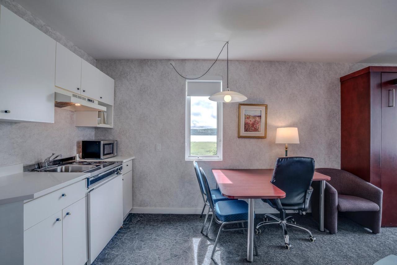 Quality Suites Sainte-Anne-de-Beaupré Exterior foto