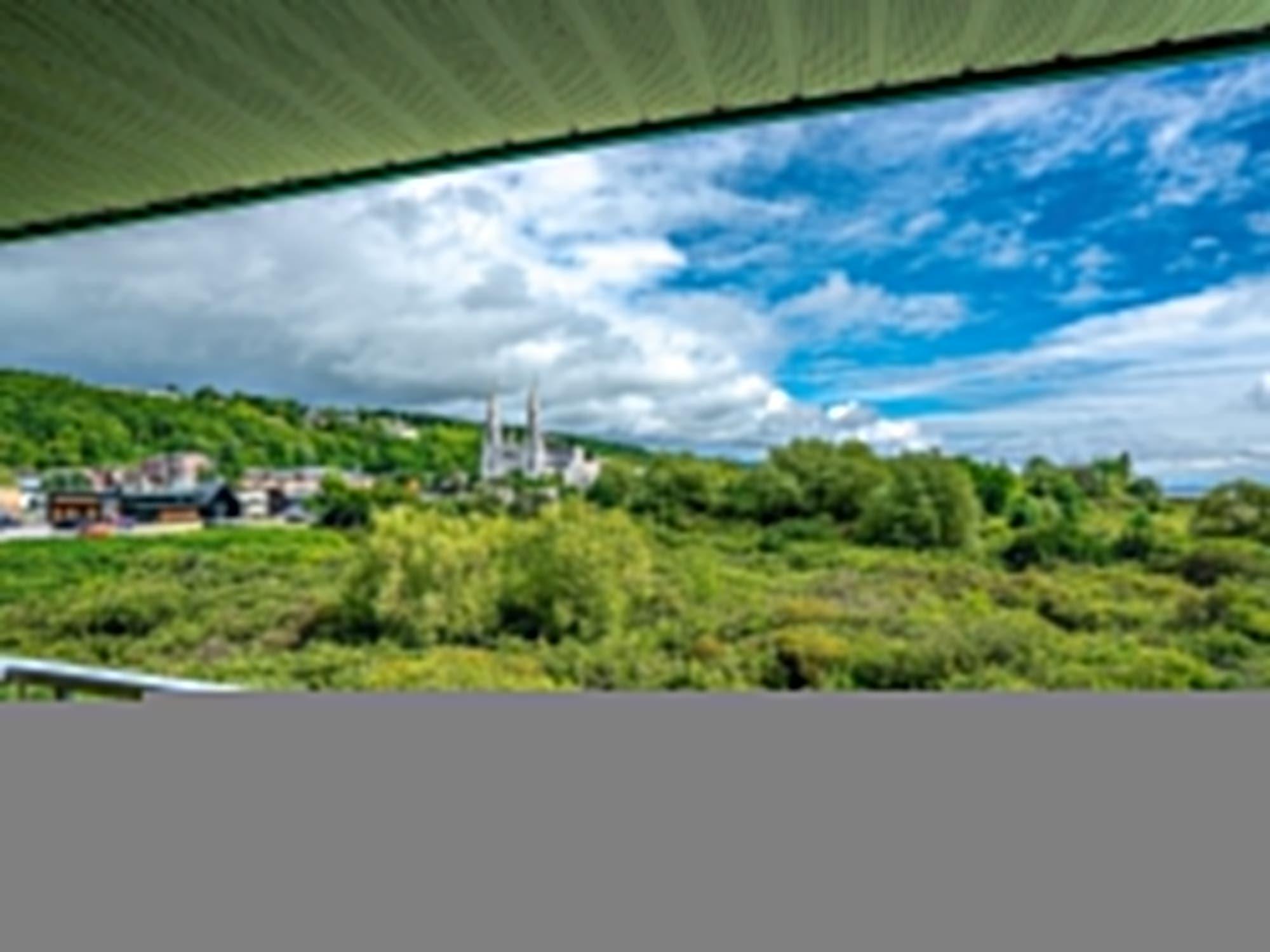 Quality Suites Sainte-Anne-de-Beaupré Exterior foto