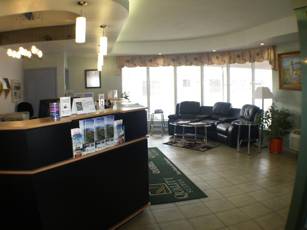 Quality Suites Sainte-Anne-de-Beaupré Exterior foto