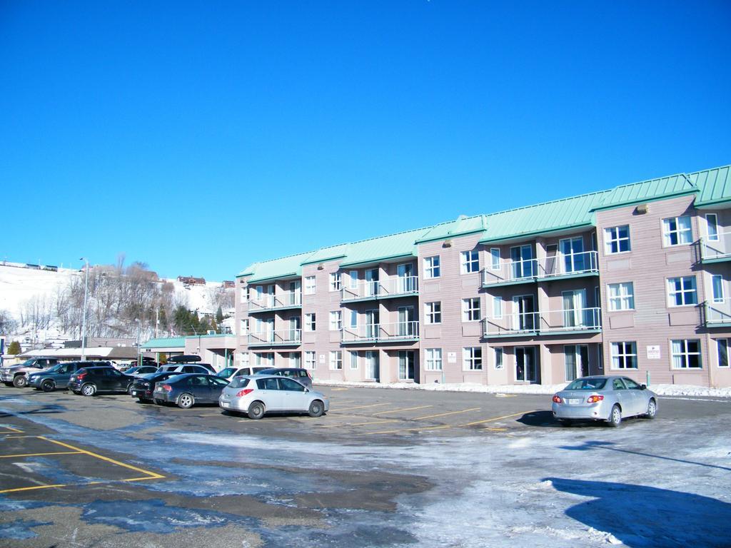 Quality Suites Sainte-Anne-de-Beaupré Exterior foto